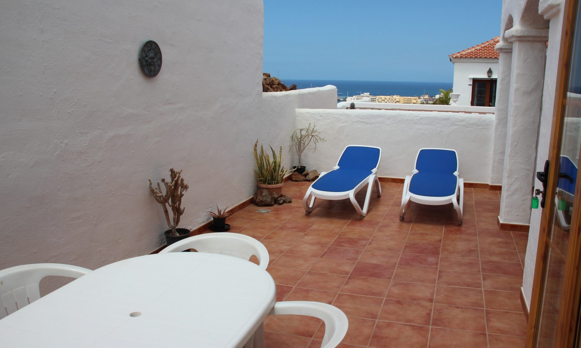 holiday-apartments-tenerife-165-terrace