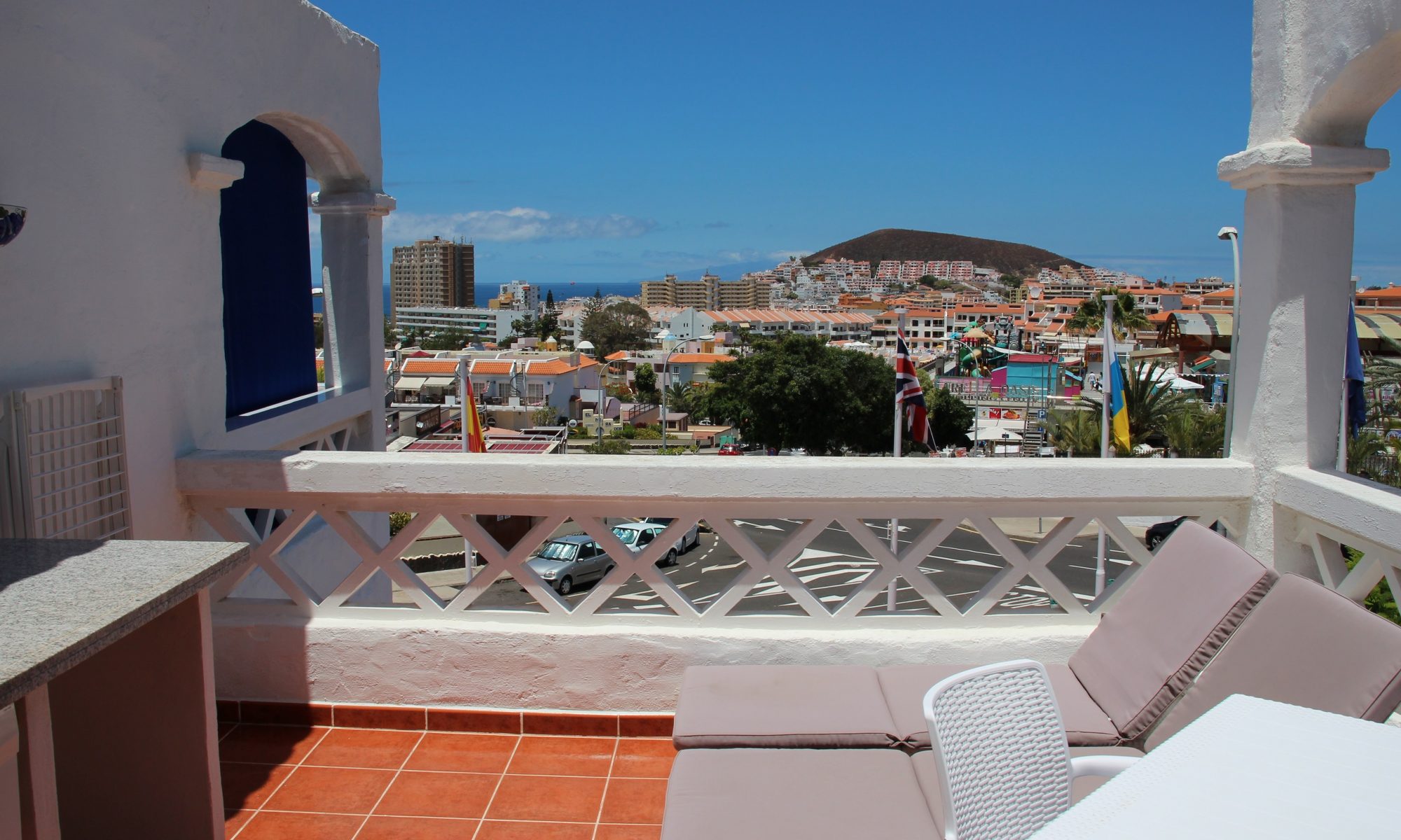 holiday-apartments-tenerife-37-balcony