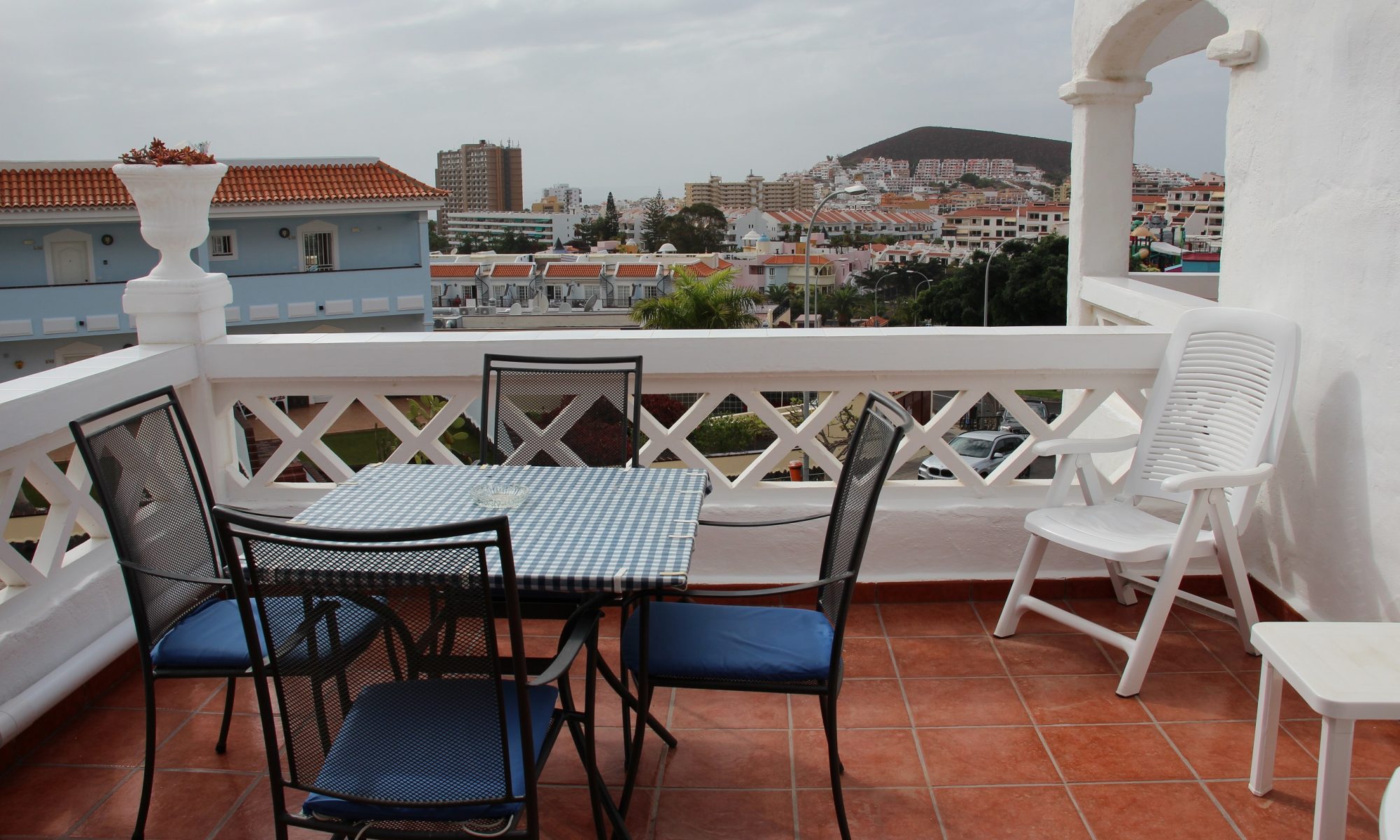 holiday-apartments-tenerife-39-balcony