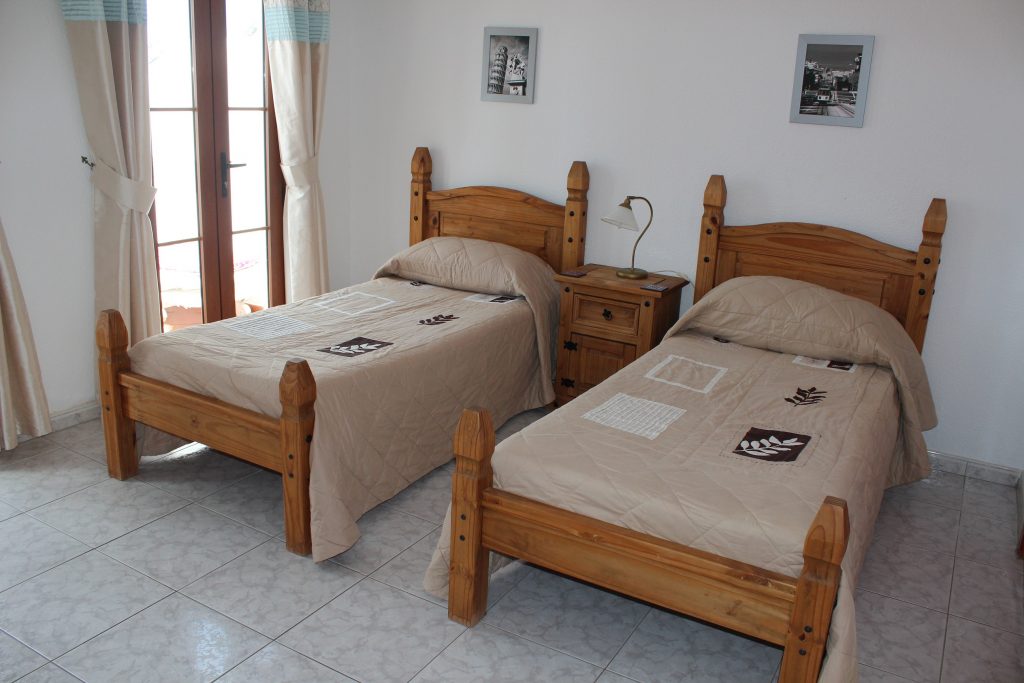 holiday-apartments-tenerife-53-bed